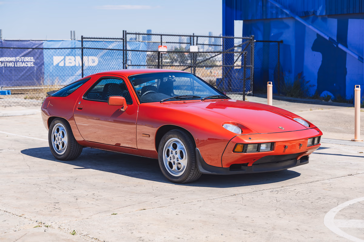1983 Porsche 928 S — photo 3