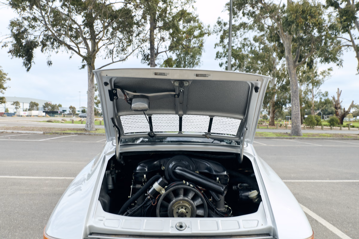 1970 Porsche 911 F-Body LWB S — photo 6