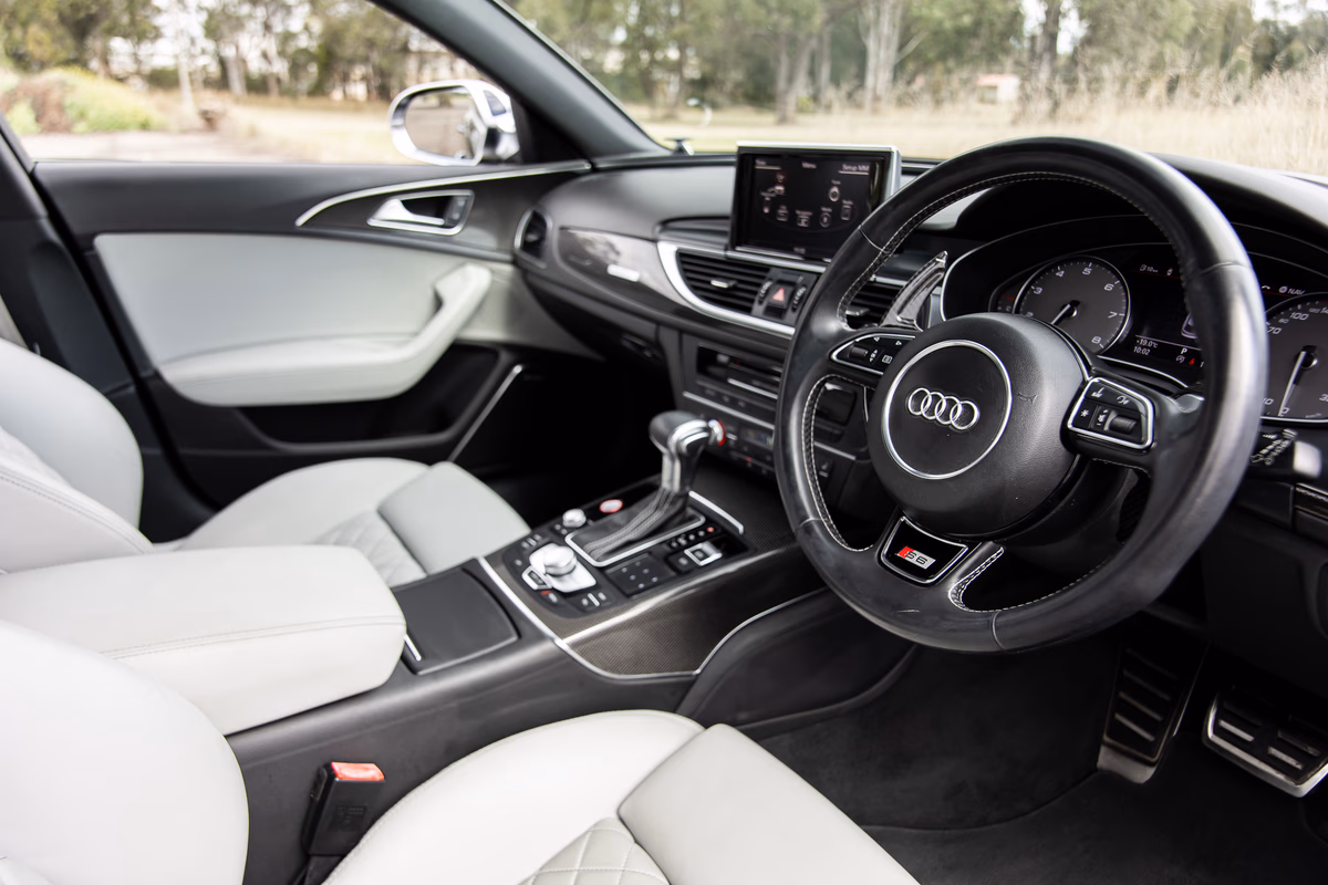 2013 Audi (C7) S6 Avant — photo 5