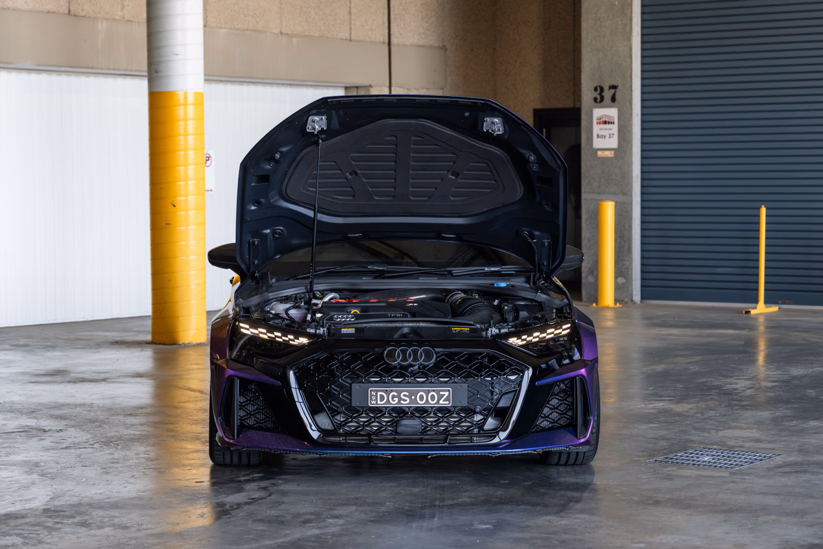 2025 Audi RS3 — photo 6