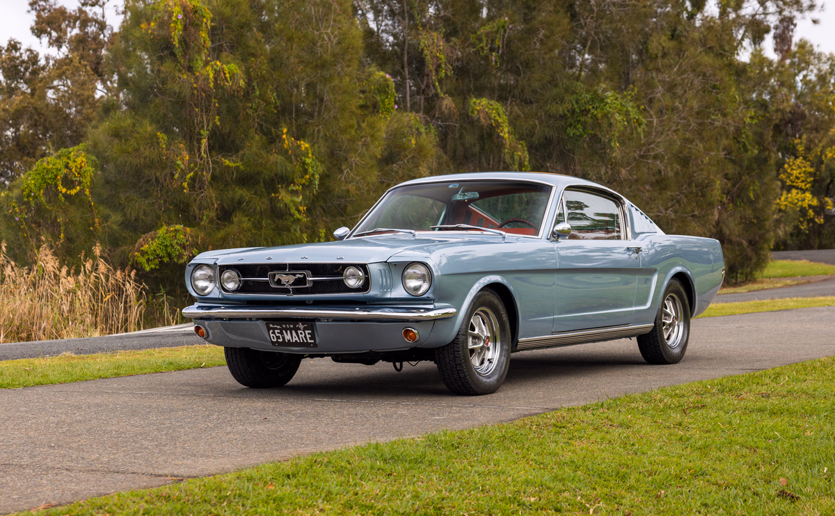 1965 Ford Mustang 1st Gen 1964 to 1966 — photo 3