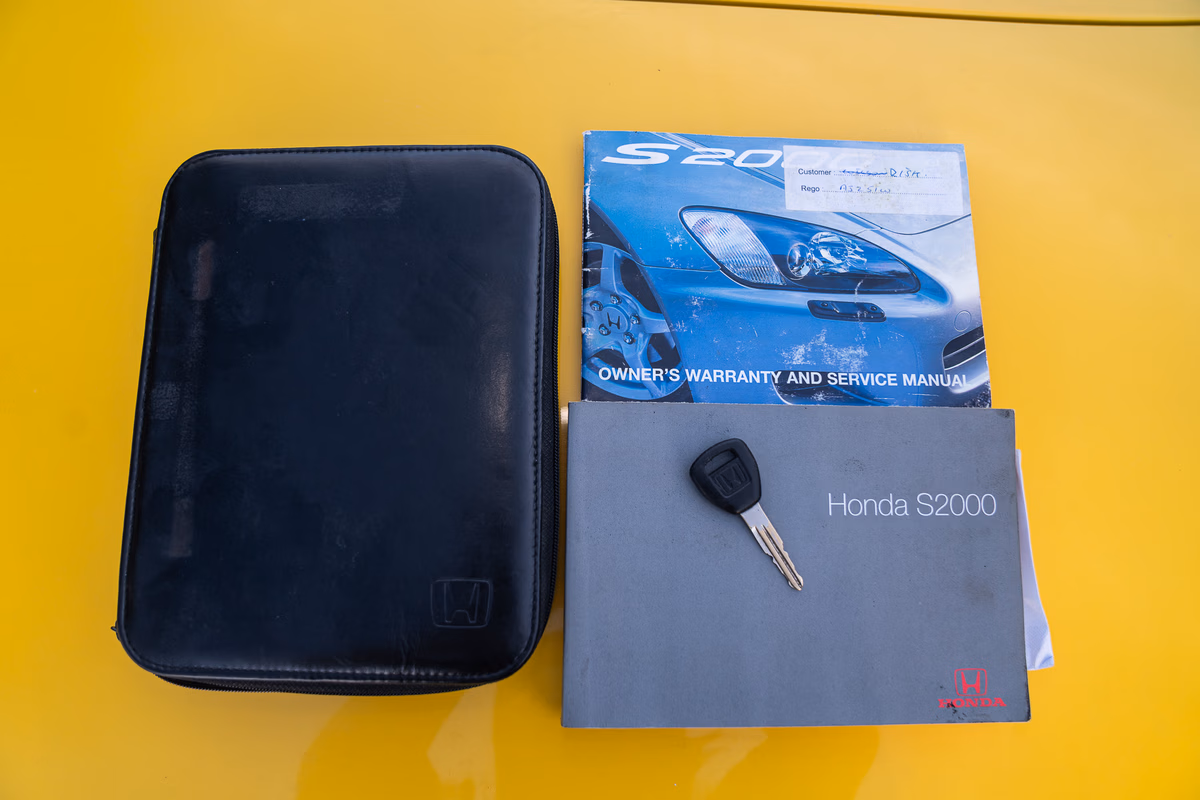 2000 Honda S2000 AP1 — photo 7