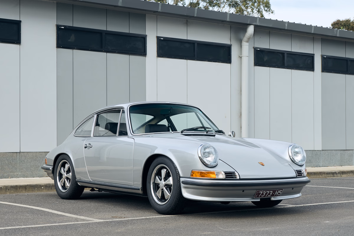 1970 Porsche 911 F-Body LWB S — photo 2