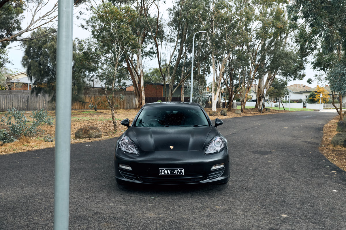 2010 Porsche Panamera 1st Gen — photo 2