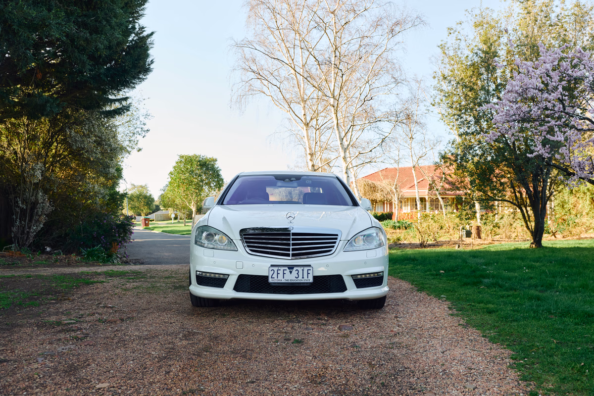 2010 Mercedes-Benz S-Class W221 S63 AMG LWB — photo 3