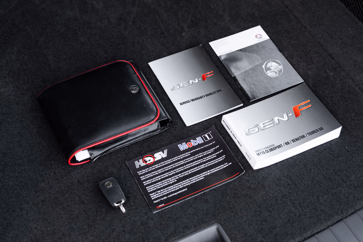 2015 HSV Clubsport R8 Tourer — photo 6