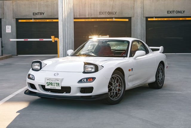 1979 2002 Mazda RX-7
